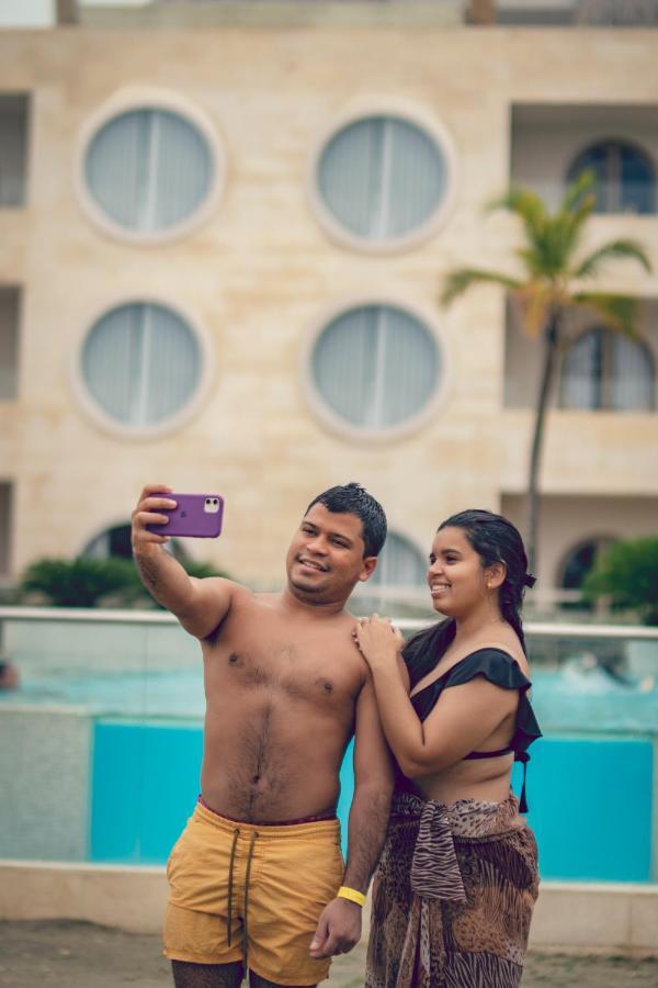 Loa Tolu By Bernalo Hotels ภายนอก รูปภาพ