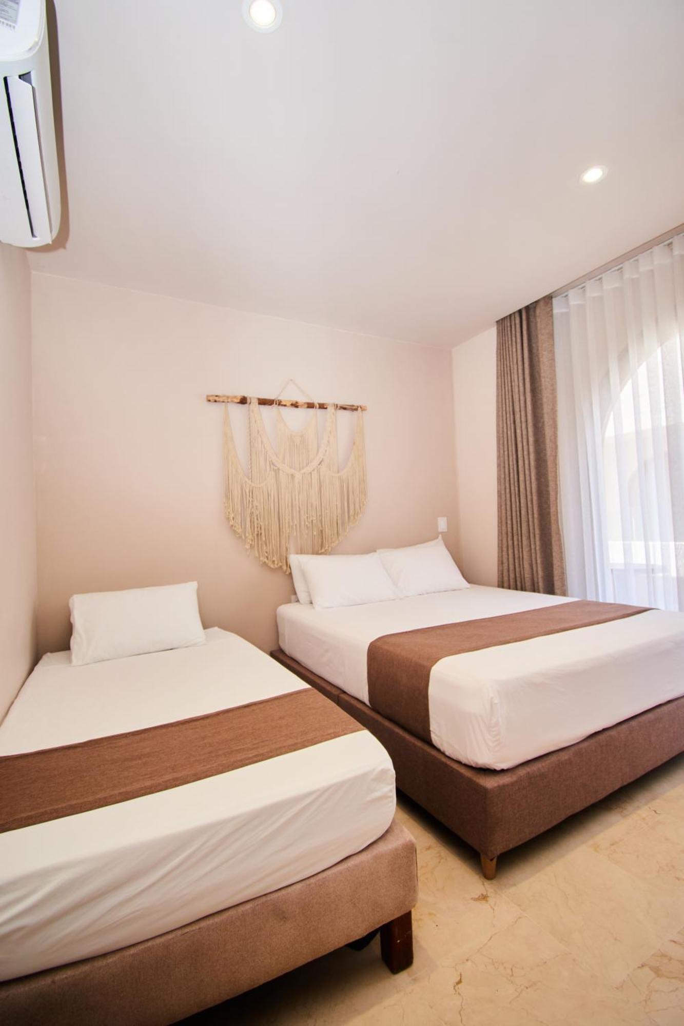 Loa Tolu By Bernalo Hotels ภายนอก รูปภาพ