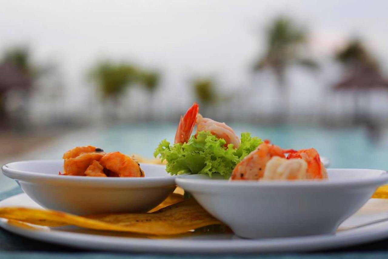 Loa Tolu By Bernalo Hotels ภายนอก รูปภาพ
